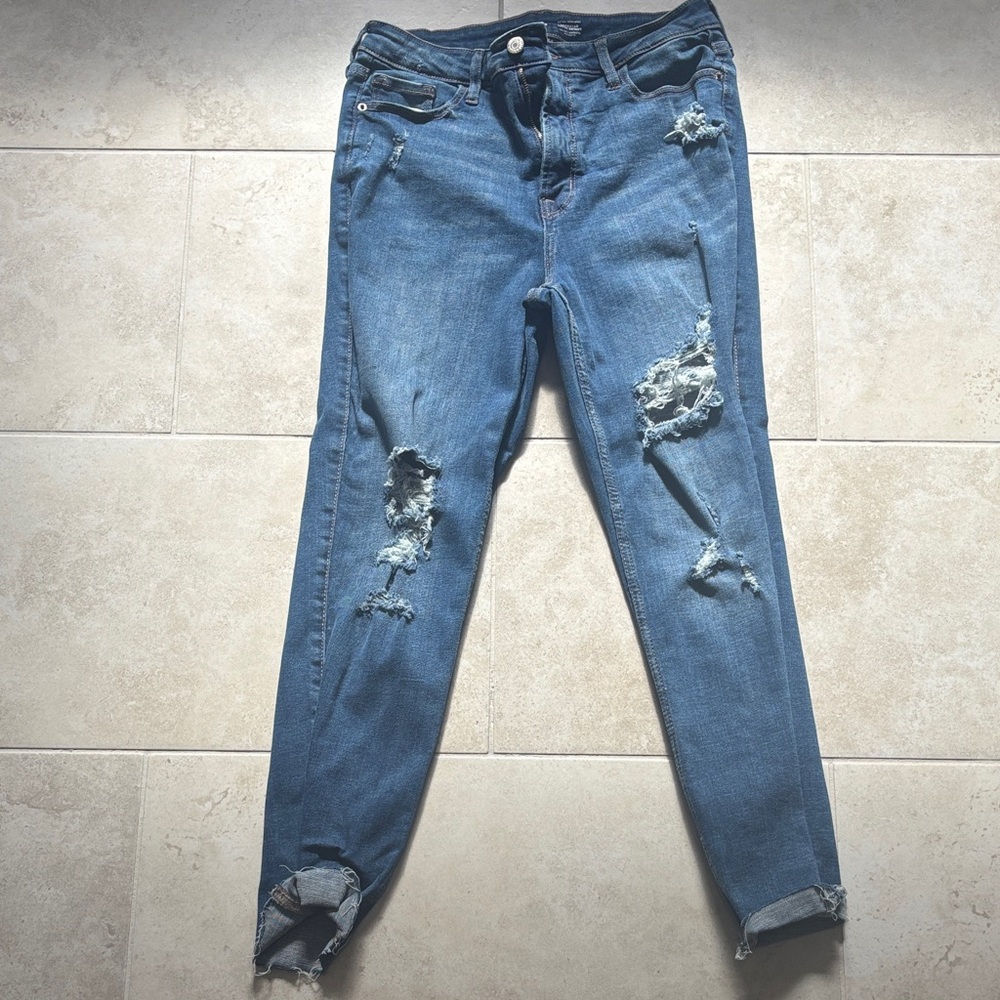 Old Navy Women's Distressed Skinny Jeans - Blue